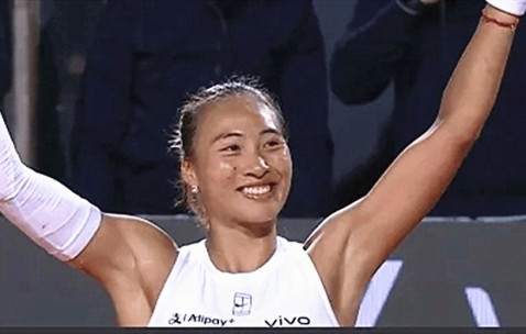 罗马站4强揭晓！中国占据1席，郑钦文PK美网冠军，冲击700万巨奖