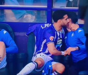 在替补席拳打队友💣巴拉多利德对赛中内讧的两名球员罚款处罚