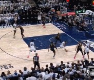 得坚决投！里德终于命中森林狼本场首记三分！此前16中0...🙃