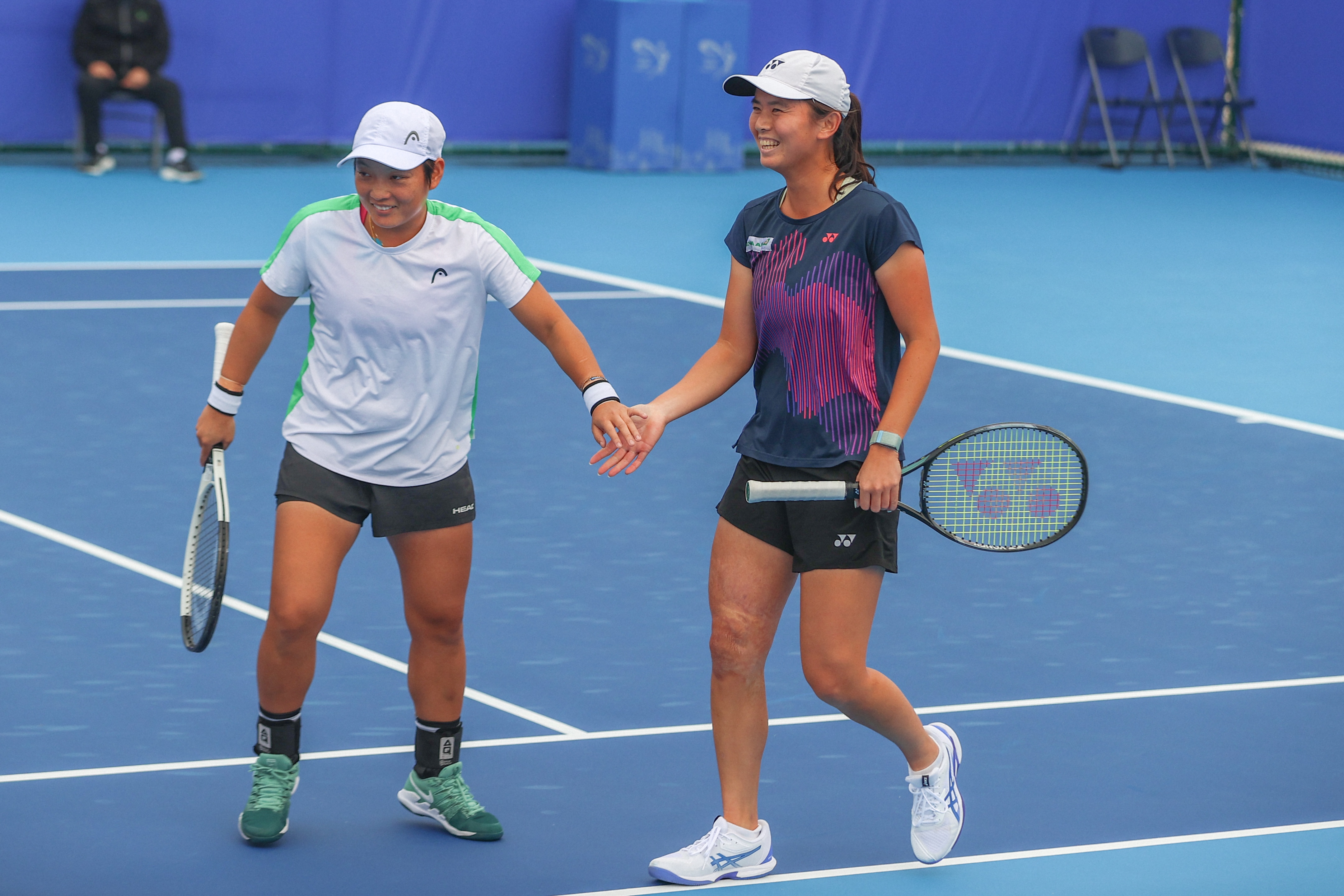 WTA1000多哈站双打：蒋欣玗/吴芳娴2-1淘汰谢淑薇组合进八强